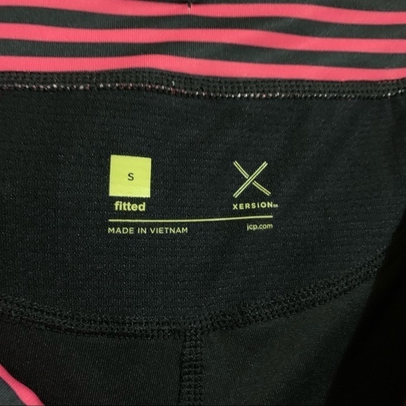 Xersion Athletic Running Leggings. Small Back Waist Zipper Pocket. Small Fitted - Picture 3 of 11